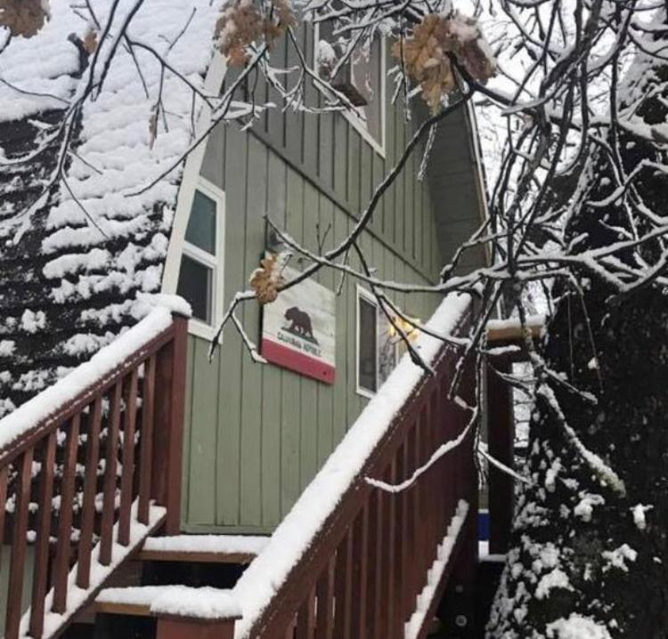 Fire Escape Cabin-southern Yosemite Oakhurst