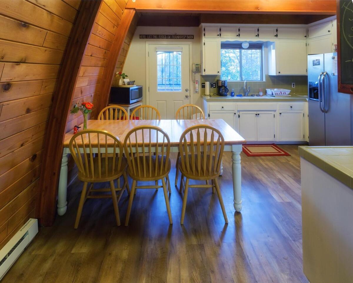 Holiday home Fire Escape Cabin-southern Yosemite *